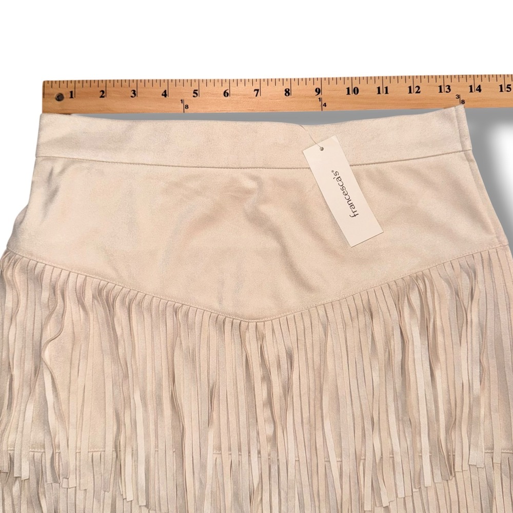 Francesca's Fringe Mini Skirt Women Size M Cream Faux Suede Western Boho NWT - Picture 3 of 10